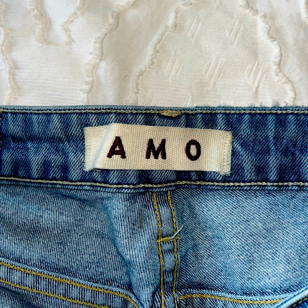 AMO jeans
